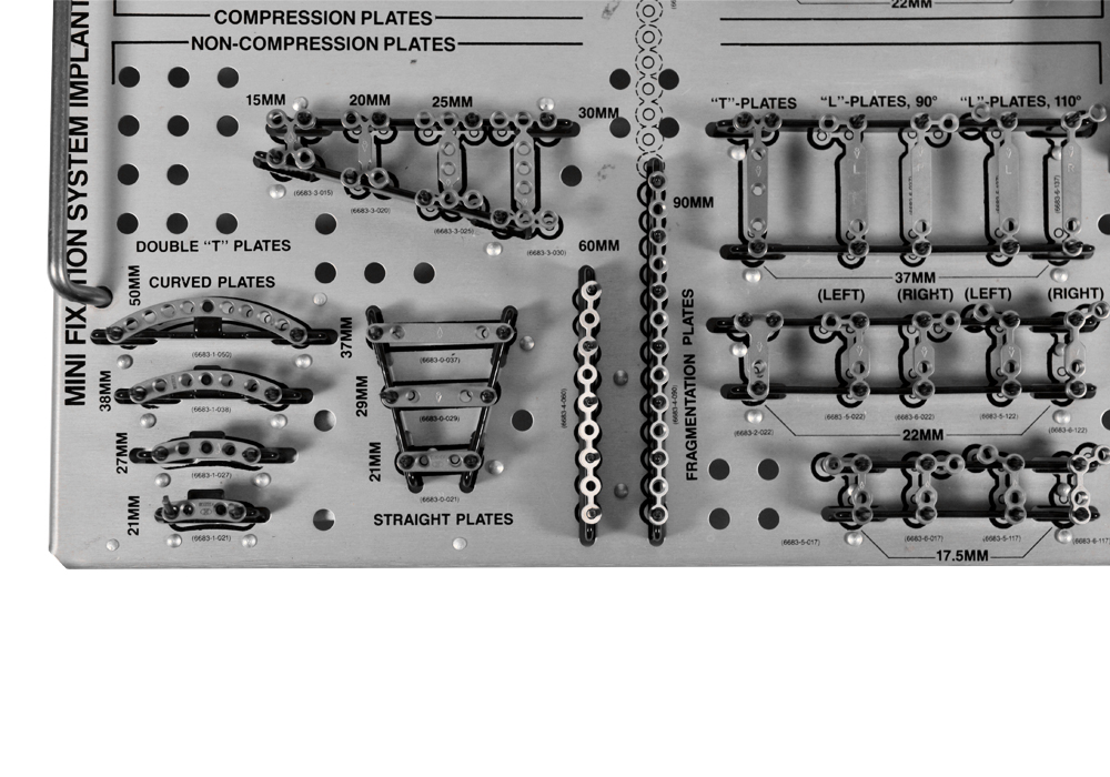 HowmedicaLuhrMiniFixPlateAsst