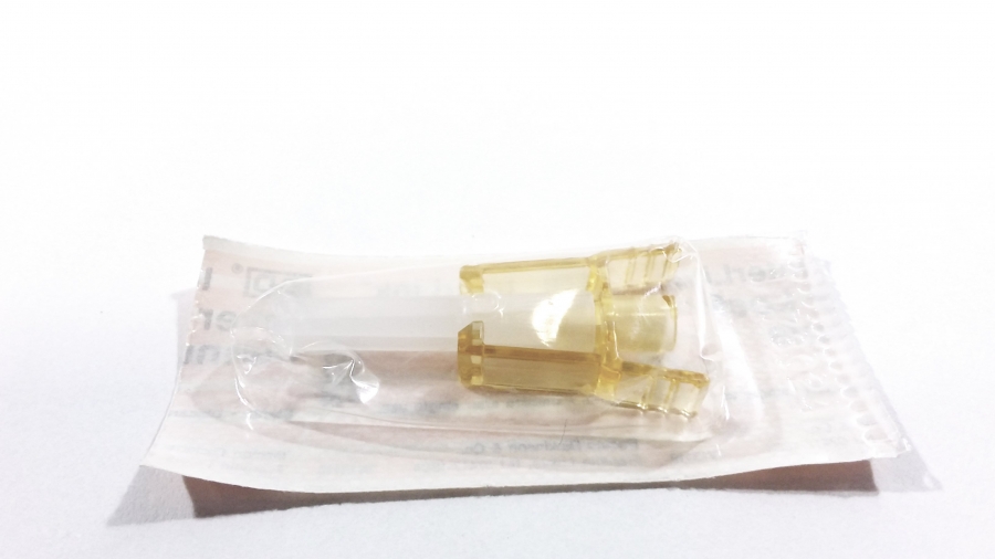 Becton Dickinson Lever Lock Cannula