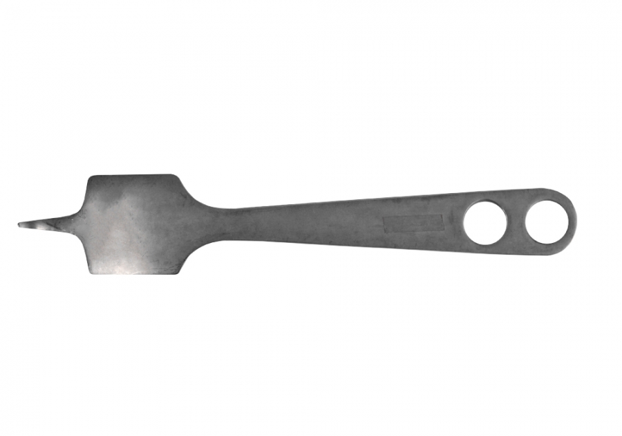 Synthes Hohmann-Style Retractor with Narrow Tip