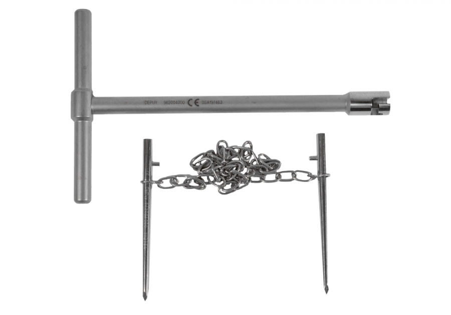 DePuy Charnley Pin Retractor and Handle Set
