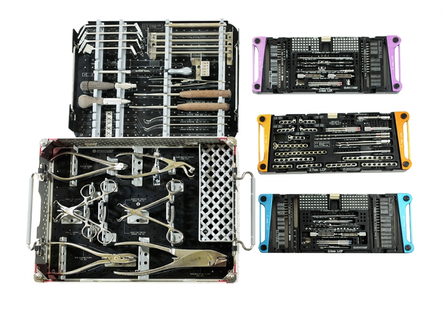 Synthes LCP Modular Mini Fragment Instrument and Implant Set