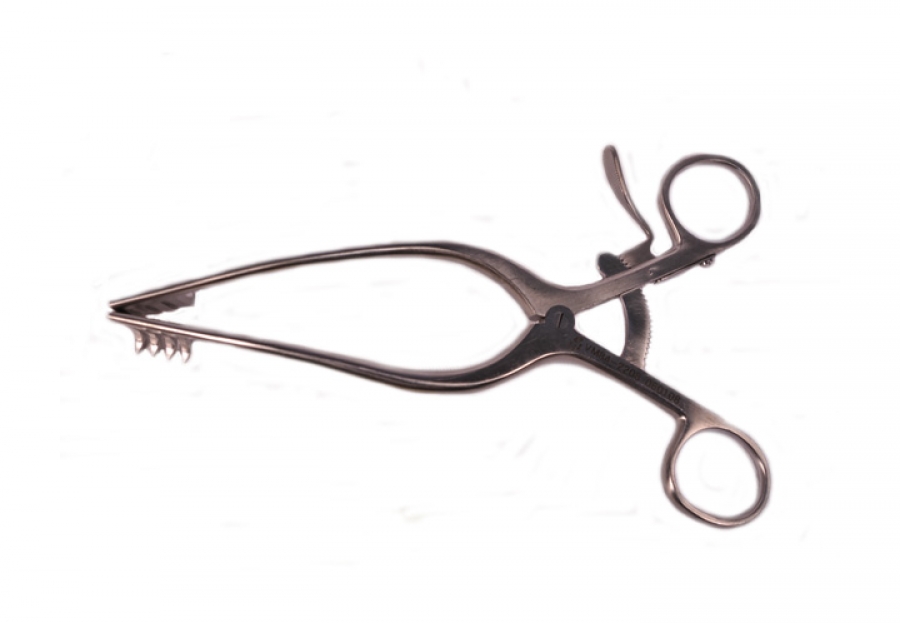 V. Mueller Adson Cerebellum Retractor, Sharp-Angle