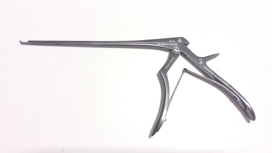 Wiggins Medical Kerrison Rongeur, 2mm Bite