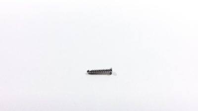 Synthes 2.4 mm Cortex Screws, Self-Tapping, 3.5 mm Head w / Cruciform Recess 14 mm