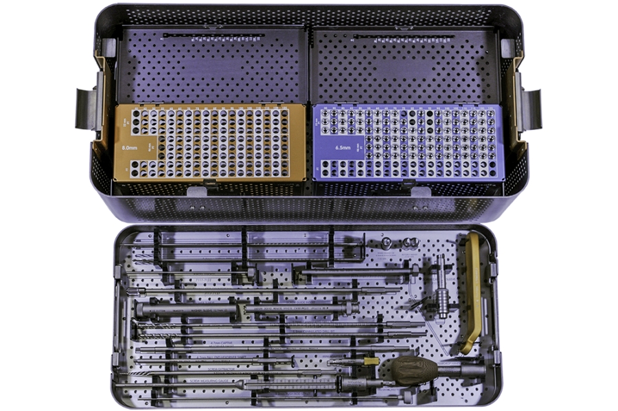 Smith &amp; Nephew Large Cannulated Screw System