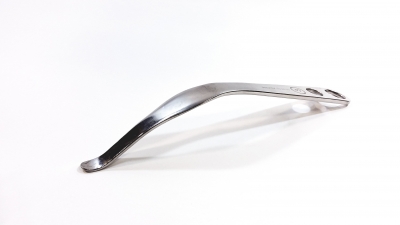 Zimmer Retractor w/ Long Rounded Beak