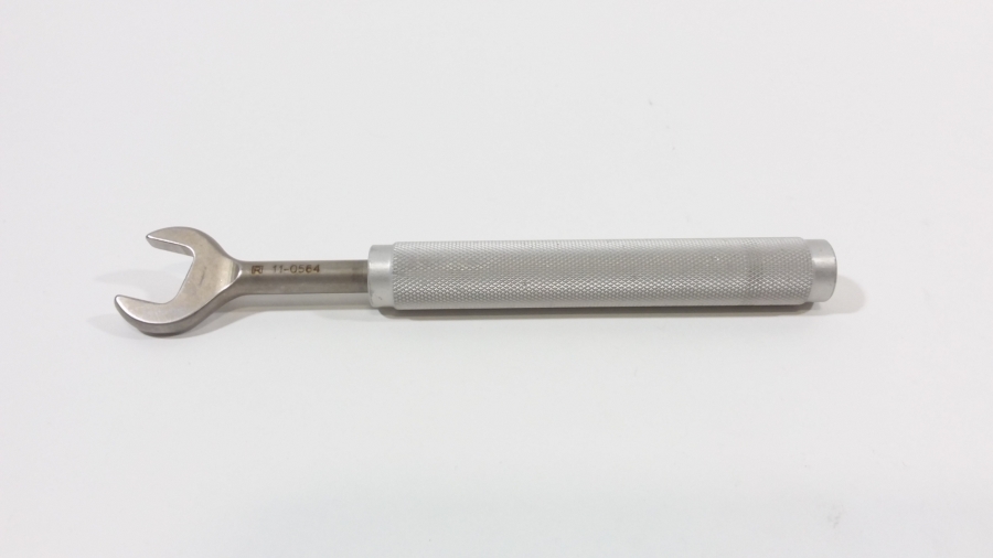 Richards/Smith &amp; Nephew Open End 11/16&quot; Wrench