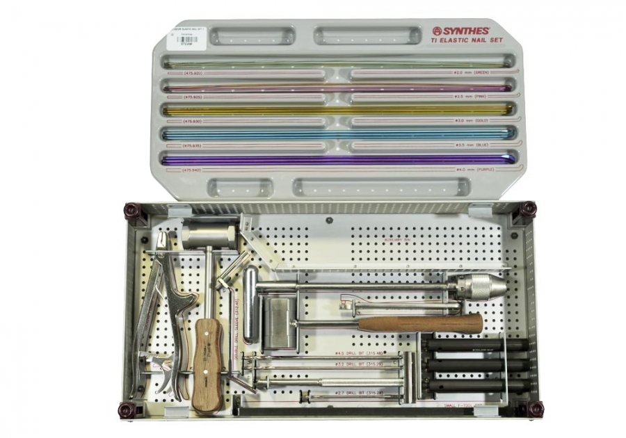 Synthes Titanium Elastic Nail Instrument and Implant Set